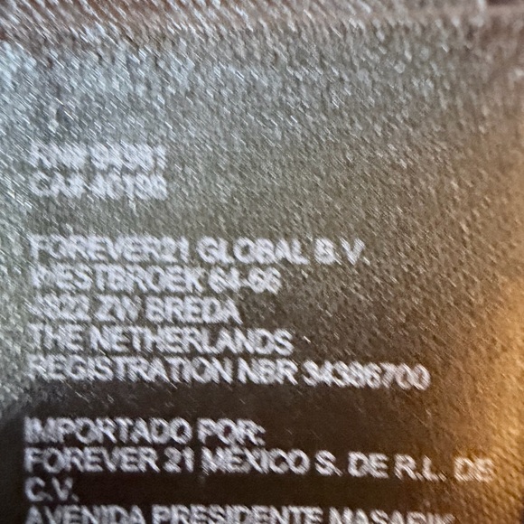 BARGAN BASEMENT! Forever 21 Black Dress - Picture 12 of 14